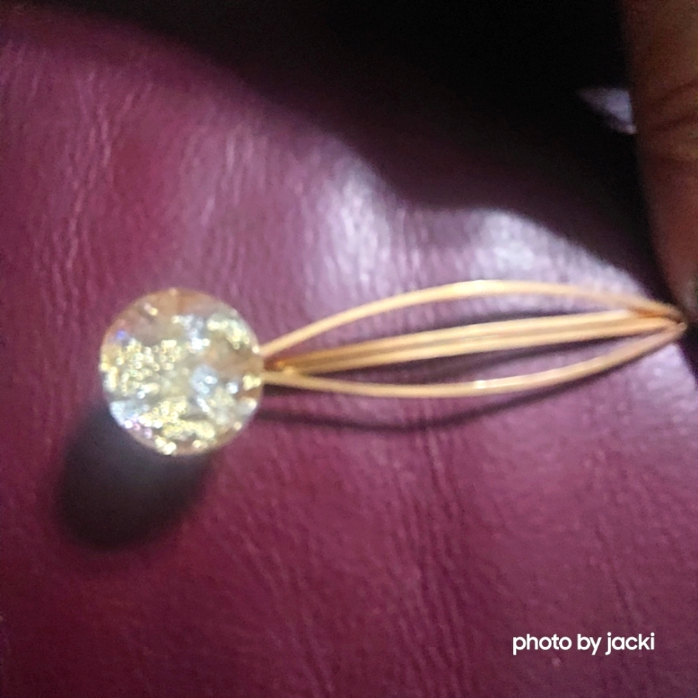Barette hair clip with silver & gold flakes